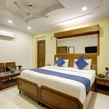 נוידה Hotel The Eden Park מראה חיצוני תמונה